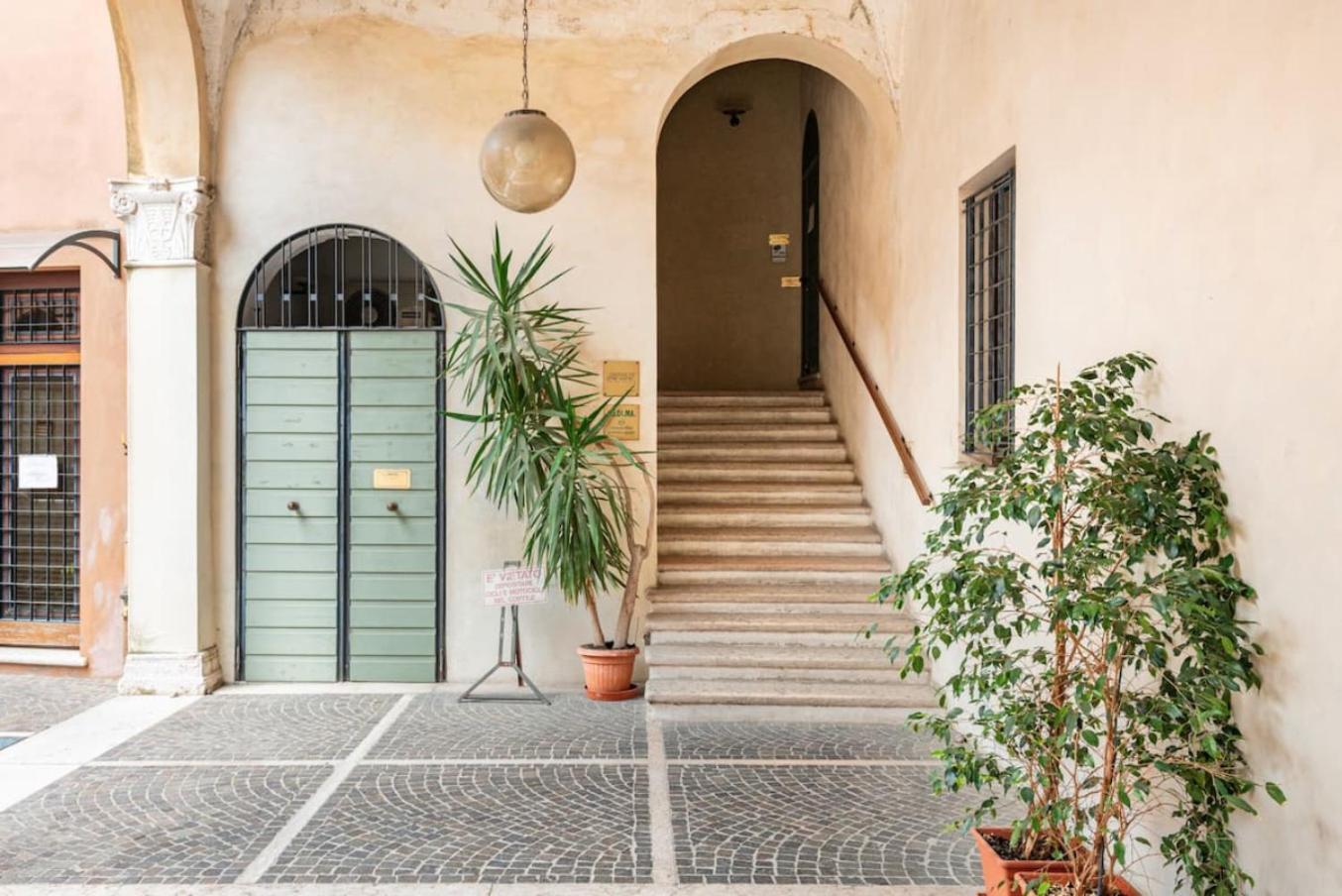 Apartament Residenza Palazzo Petrozzani Mantua Zewnętrze zdjęcie